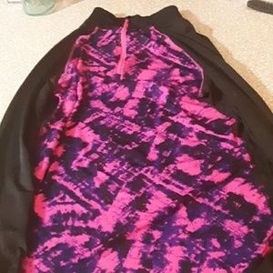 I am selling a athletic hoodie